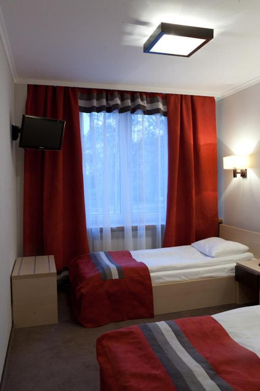 Hotel Dodo Biłgoraj Habitación foto